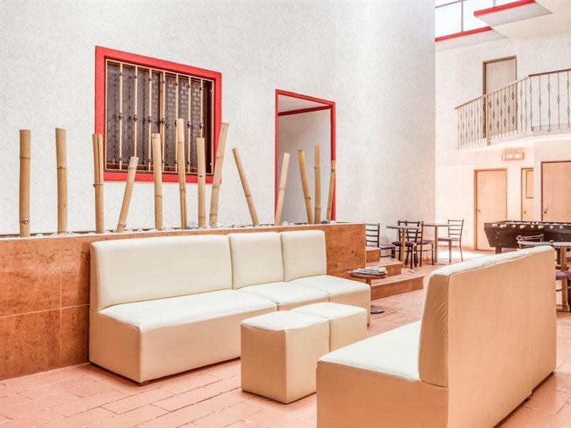 Capital O Hotel Valencia Puebla Eksteriør billede