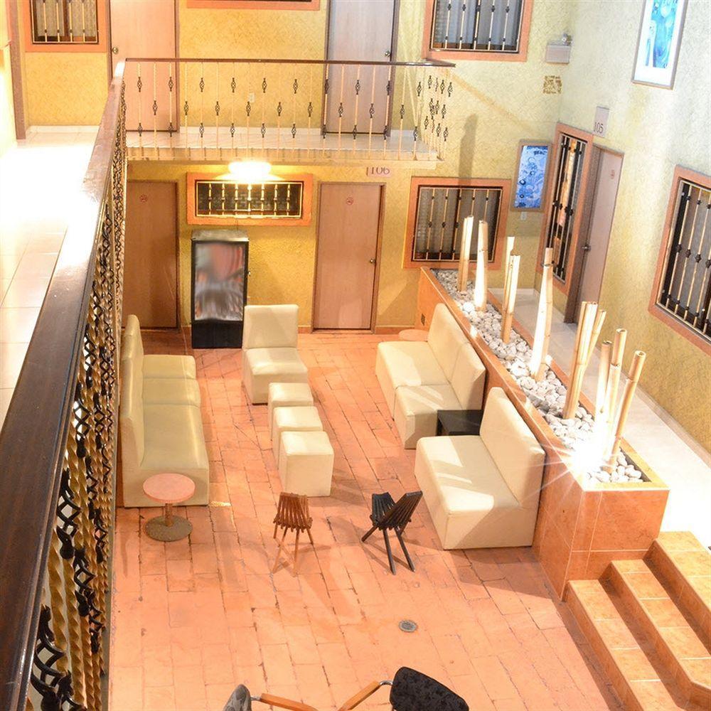 Capital O Hotel Valencia Puebla Eksteriør billede