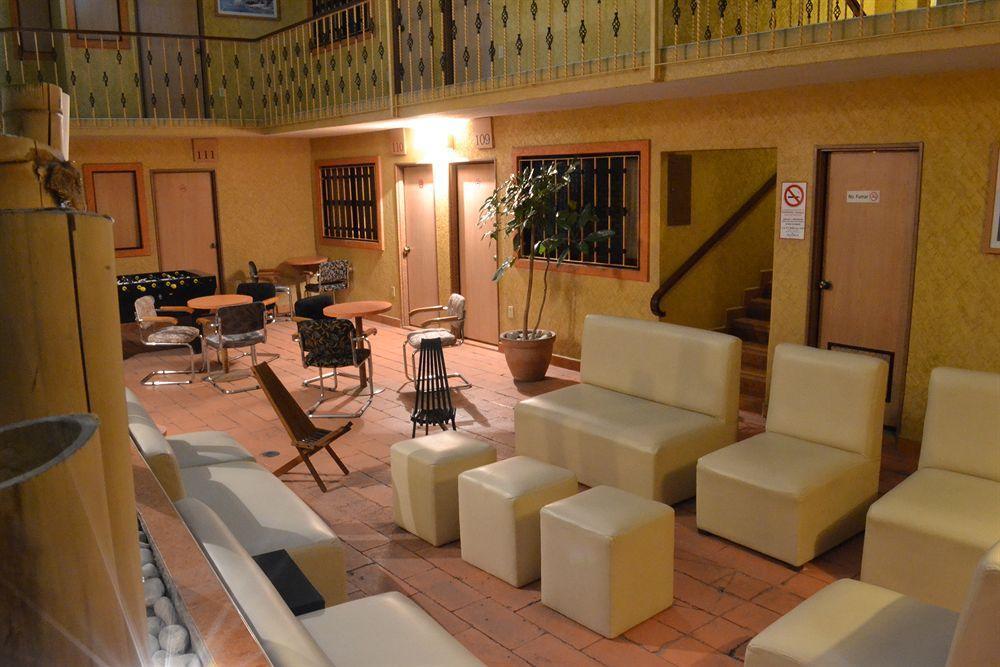 Capital O Hotel Valencia Puebla Eksteriør billede
