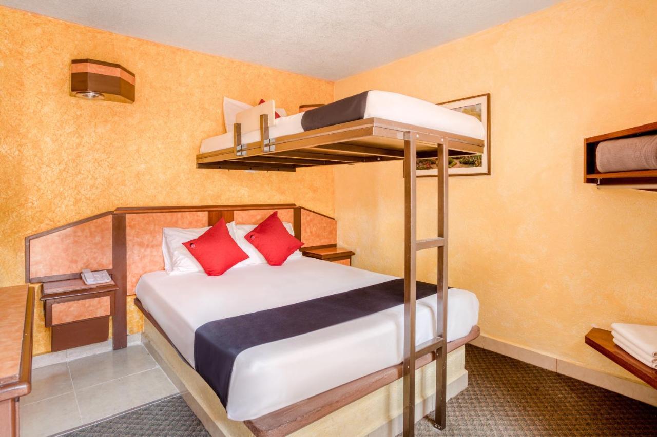 Capital O Hotel Valencia Puebla Eksteriør billede